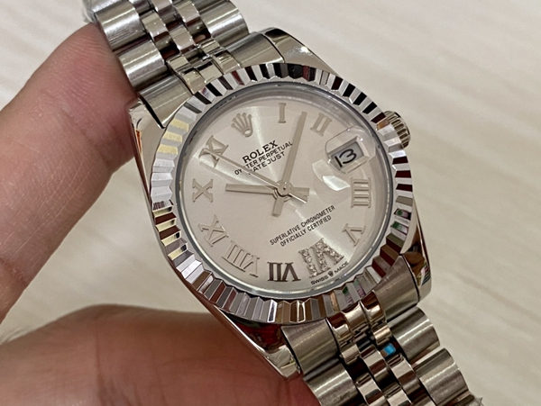 激安ロレックス正面デザイン